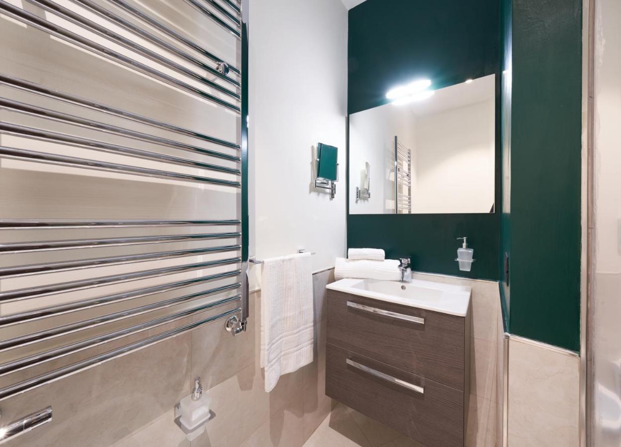 The One Napoli Luxury Apartment Exterior foto